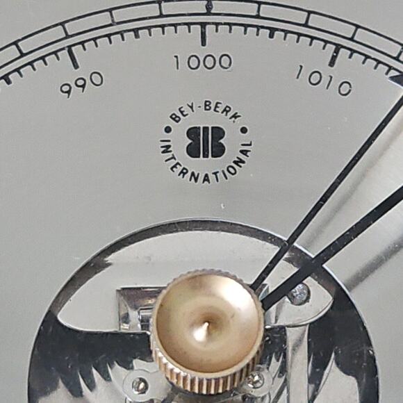 Bey Berk Brass SB402 Boat Ship Wheel Barometer Porthole Glass Nautical 9" Decor - Picture 3 of 16